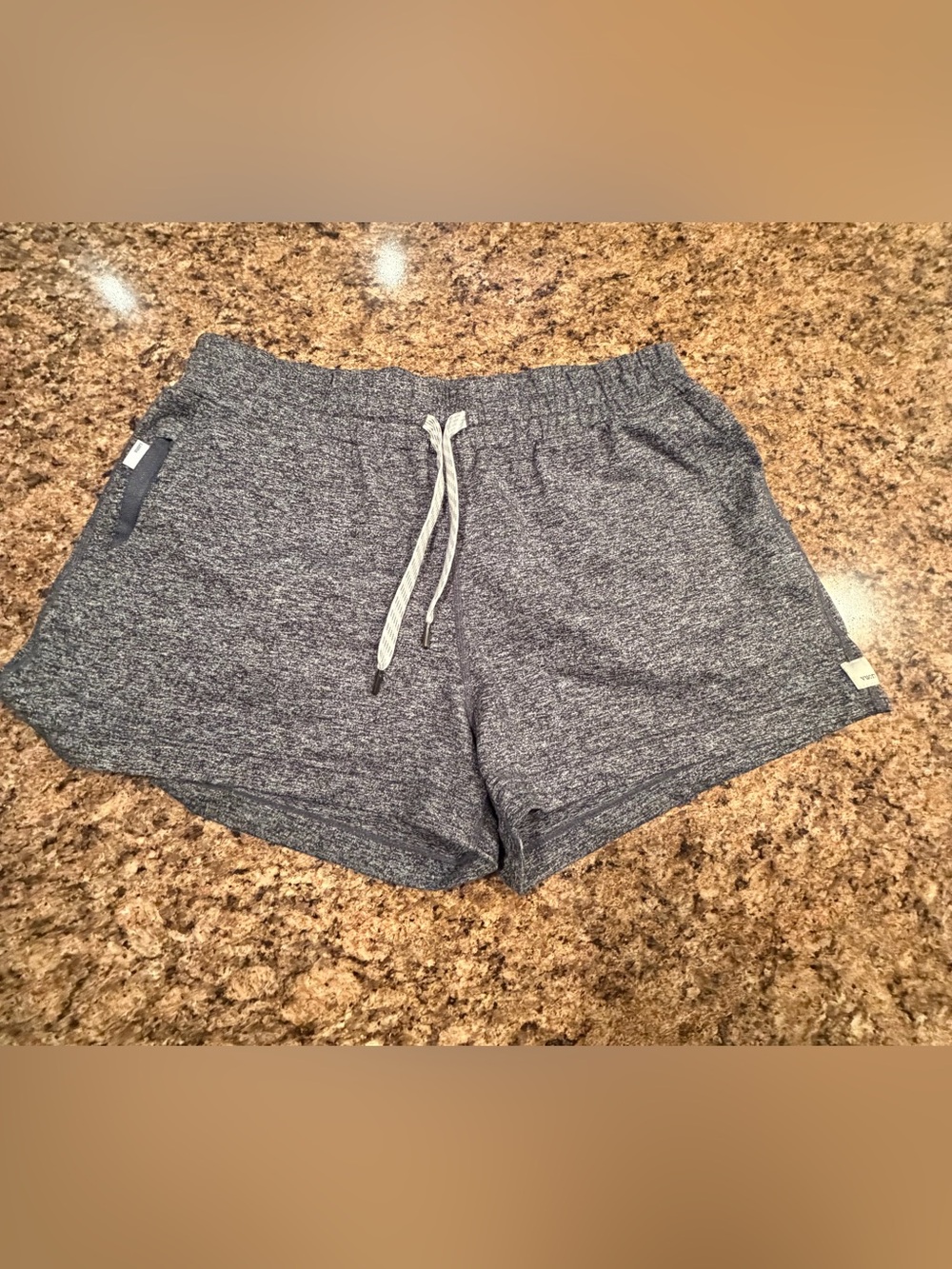 Vuori halo performance shorts